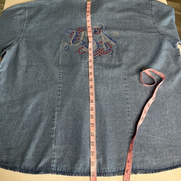 Isaac’s Designs Denim Jacket Embellished Shirt Unique USA Rhinestone Women’s 1XL - Picture 9 of 15